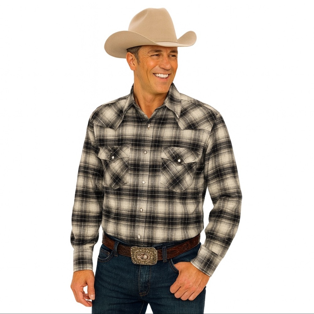 Venor Black White Plaid Flannel Shirt Men’s Medium 100% Cotton Casual